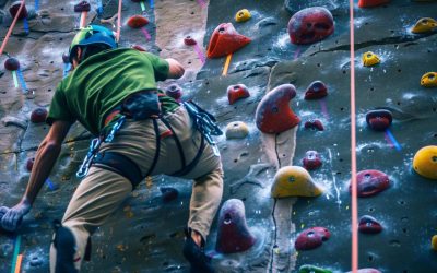 Mantenimiento del equipo de escalada: guía completa para cuidar tu material