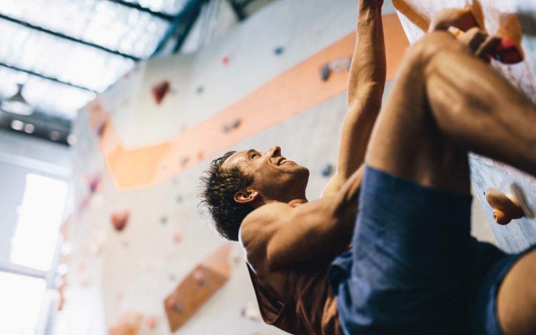 Técnicas para optimizar tus movimientos en rutas de boulder