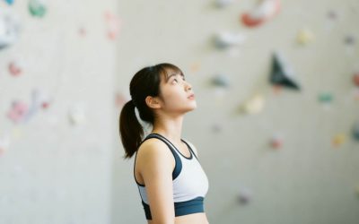 Cómo prepararte mentalmente antes de un intento difícil en el rocódromo