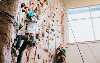 Equipo de entrenamiento para escalada: qué vale la pena y cómo empezar
